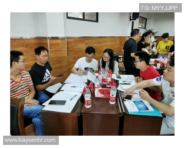 足球明星成长之路全景图解与职业生涯发展分析 足球明星成长之路全景图解与职业生涯发展分析